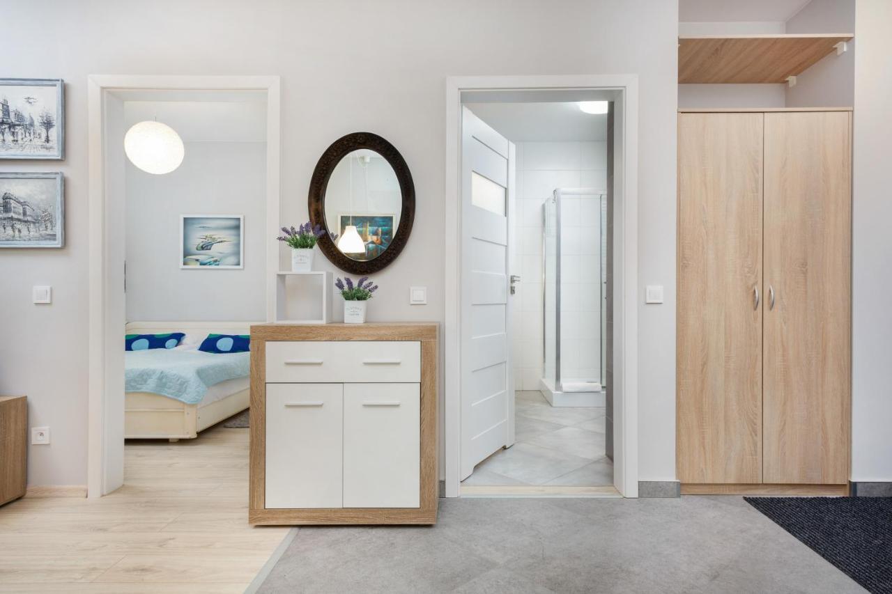 Apartments Warsaw Obozowa By Noclegi Renters Екстер'єр фото
